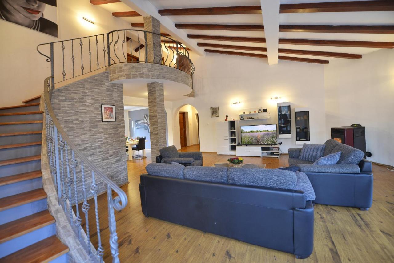 Villa Kristina Funtana Exteriér fotografie
